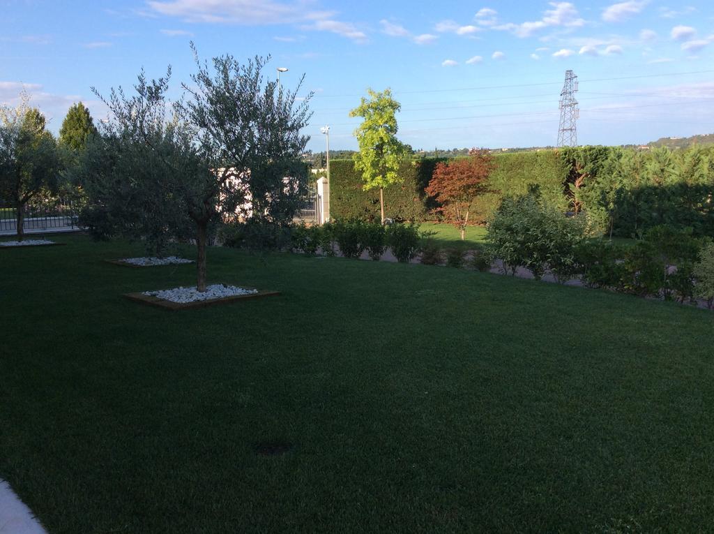 Agriturismo La Torretta بيسكانتينا المظهر الخارجي الصورة